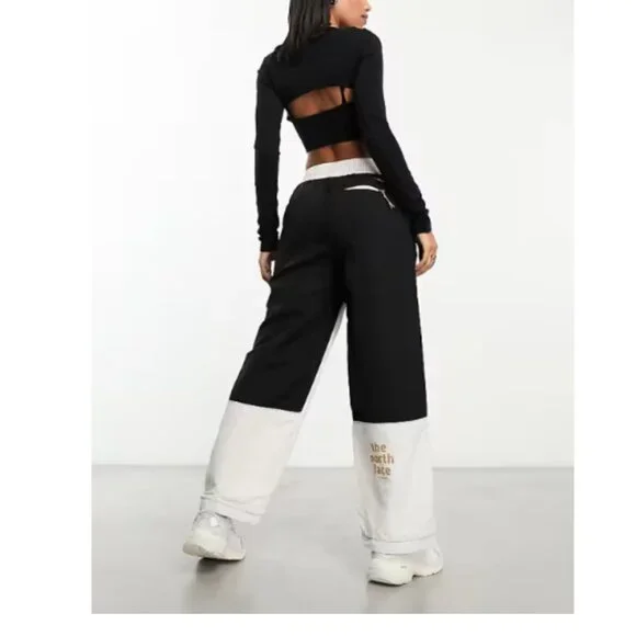 The North Face * Women’s TNF Nylon Easy Pants * Size XL – Black/White (NWT) 🖤🤍 - Picture 3 of 13